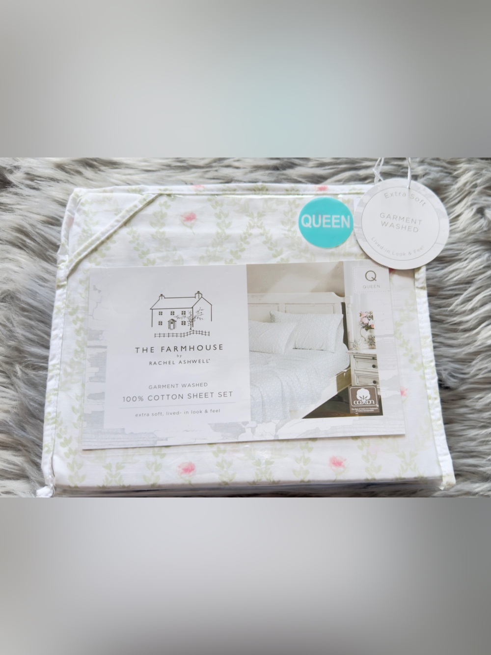 The Farmhouse Rachel Ashwell Queen Cotton Sheet Set - Light Green Floral